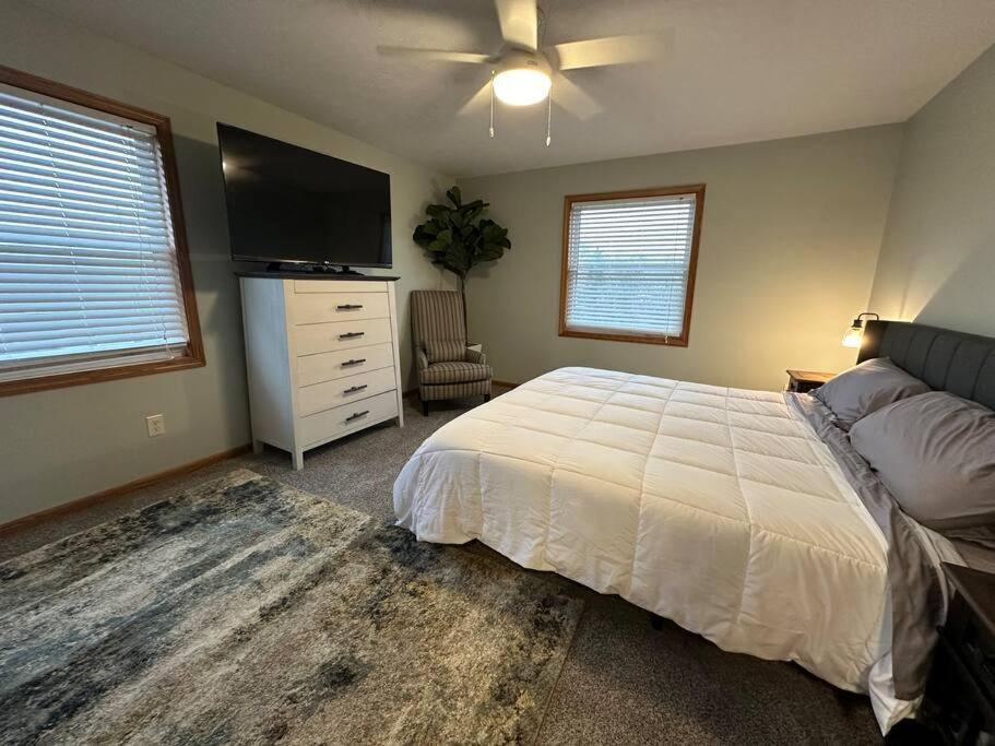Inviting 3 Bed 2.5 Bath Townhome In Wadsworth Exterior foto