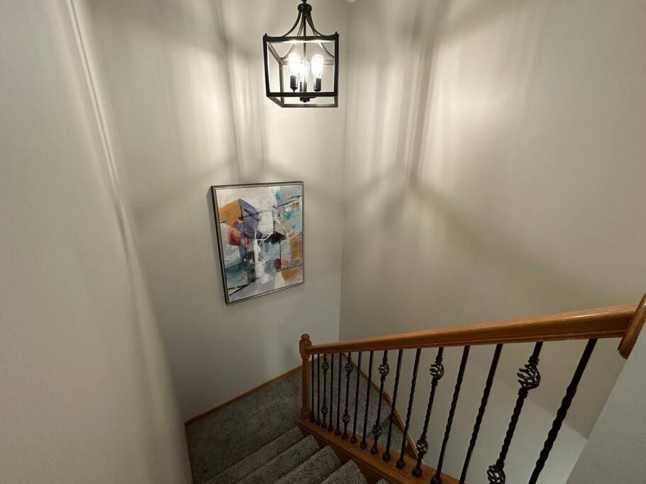 Inviting 3 Bed 2.5 Bath Townhome In Wadsworth Exterior foto